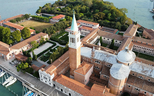 Ancient castle on the island from Chrome web store to be run with OffiDocs Chromium online Ancient castle on the island from Chrome web store to be run with OffiDocs Chromium online