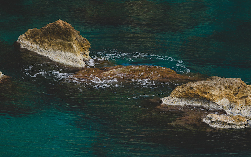 Blue Sea and Rocks from Chrome web store to be run with OffiDocs Chromium online Blue Sea and Rocks from Chrome web store to be run with OffiDocs Chromium online