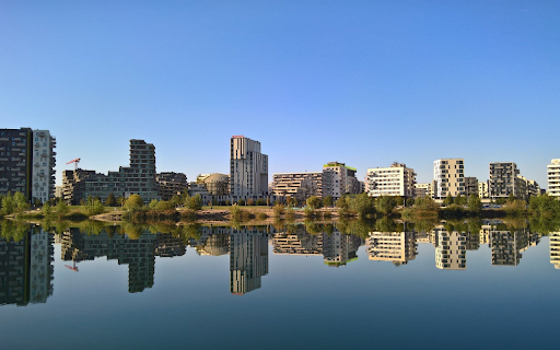 Buildings by the lake from Chrome web store to be run with OffiDocs Chromium online Buildings by the lake from Chrome web store to be run with OffiDocs Chromium online