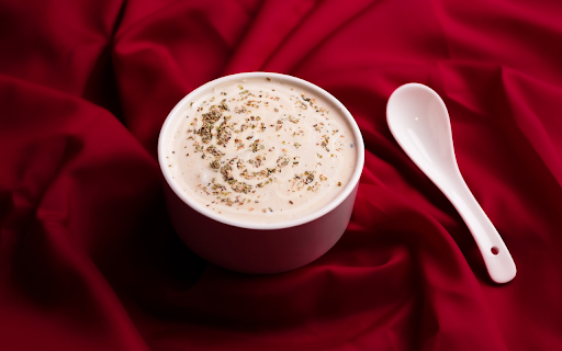 Cup of soup on red cloth from Chrome web store to be run with OffiDocs Chromium online Cup of soup on red cloth from Chrome web store to be run with OffiDocs Chromium online