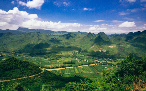 Green Mountains from Chrome web store to be run with OffiDocs Chromium online Green Mountains from Chrome web store to be run with OffiDocs Chromium online