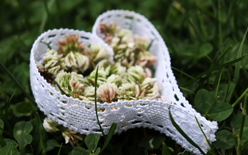 Heart flower basket from Chrome web store to be run with OffiDocs Chromium online Heart flower basket from Chrome web store to be run with OffiDocs Chromium online