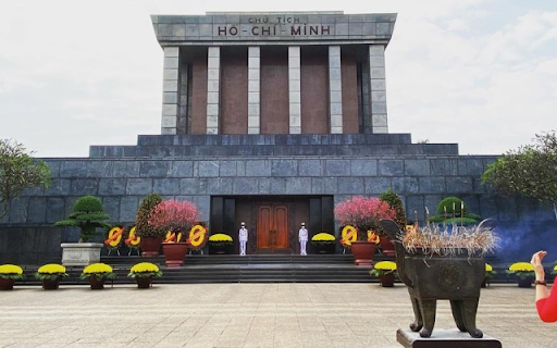 Ho Chi Minh Mausoleum – A Sacred Tribute to Vietnam’s Great Leader from Chrome web store to be run with OffiDocs Chromium online Ho Chi Minh Mausoleum – A Sacred Tribute to Vietnam’s Great Leader from Chrome web store to be run with OffiDocs Chromium online