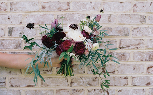 Hold the bouquet from Chrome web store to be run with OffiDocs Chromium online Hold the bouquet from Chrome web store to be run with OffiDocs Chromium online
