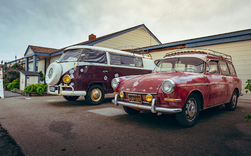 Old Volkswagen Type 2 and Type 3 cars in the Driveway from Chrome web store to be run with OffiDocs Chromium online Old Volkswagen Type 2 and Type 3 cars in the Driveway from Chrome web store to be run with OffiDocs Chromium online