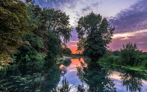Serene River Reflection at Twilight from Chrome web store to be run with OffiDocs Chromium online Serene River Reflection at Twilight from Chrome web store to be run with OffiDocs Chromium online