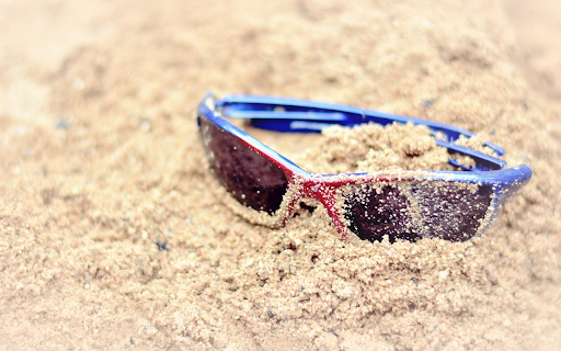 Swimming goggles on the sand from Chrome web store to be run with OffiDocs Chromium online Swimming goggles on the sand from Chrome web store to be run with OffiDocs Chromium online