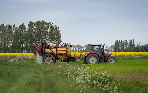Tractor in Blooming Fields from Chrome web store to be run with OffiDocs Chromium online Tractor in Blooming Fields from Chrome web store to be run with OffiDocs Chromium online