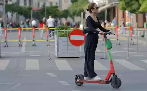 Girl and electric car from Chrome web store to be run with OffiDocs Chromium online Girl and electric car from Chrome web store to be run with OffiDocs Chromium online
