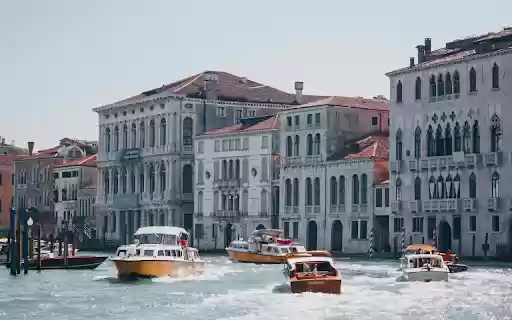 Grand Canal and Waterfront Buildings in Venice from Chrome web store to be run with OffiDocs Chromium online Grand Canal and Waterfront Buildings in Venice from Chrome web store to be run with OffiDocs Chromium online